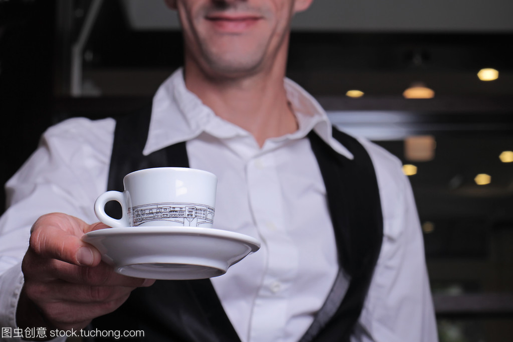 一杯咖啡的温度 当创意服务超越期待